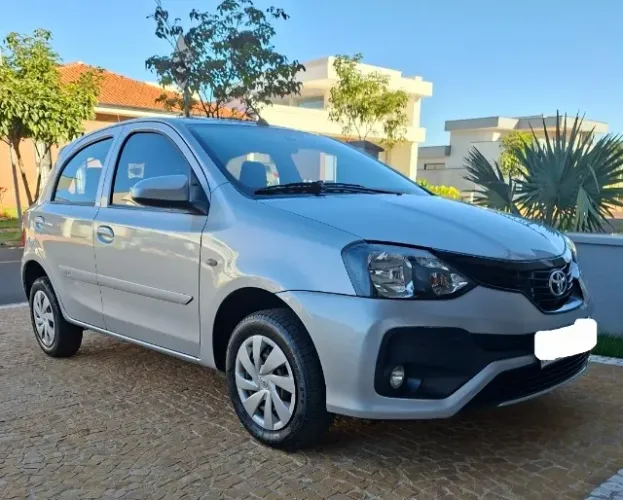 Toyota Etios X 1.3 Flex 16V 5P Mec. 2019