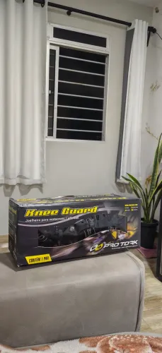 Joelheira pro tork