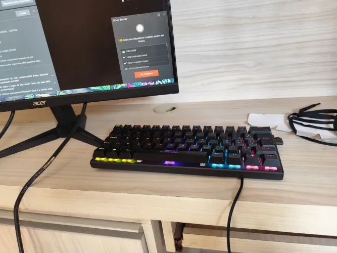 Teclado gamer mecânico Neologic