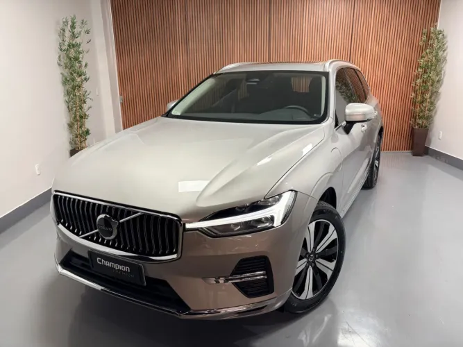 Volvo XC-60 T-8 Plus 2.0 AWD (híbrido) 2024