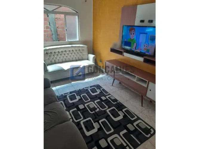 Sobrado à venda no Jardim Telles de Menezes, Santo André 3 suítes, 2 vagas