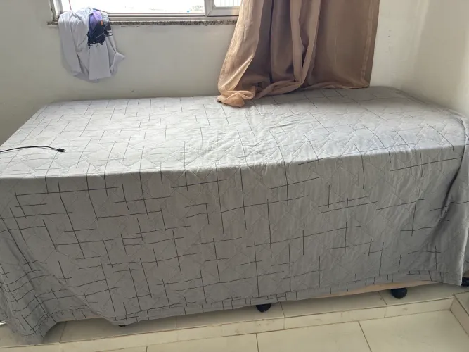 Cama de solteiro baú 