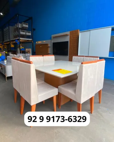Mesa Montevideu com 8 Cadeiras - R$ 3.099