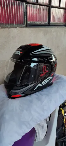 Capacete ASX Eagle Street n60