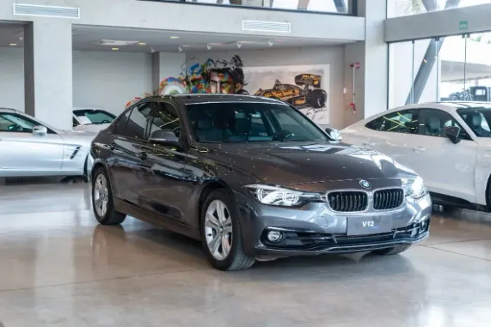 BMW 320I A Modern/sport TB 2.0/a.flex 16V 4P 2018