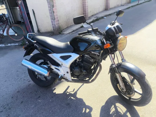 Honda Twister 250cc 2003