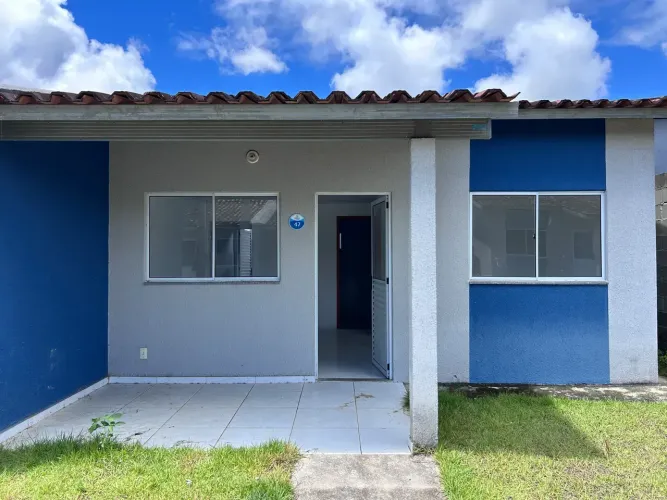 Casa Nova  2 Quartos com Quintal | R$ 190 Mil