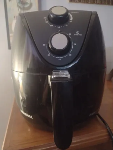 Vendo um Air Fraire usado por 100 está em bom estado de conservação