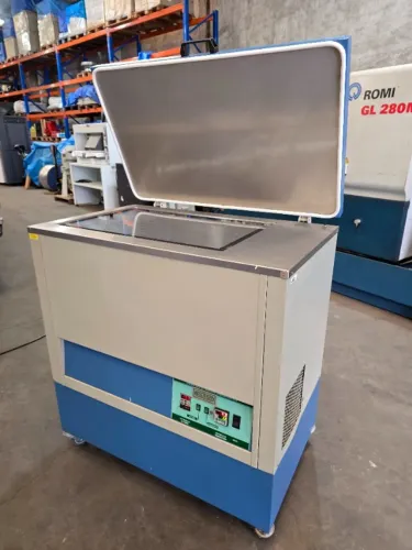 Incubadora Refrigerada Shaker Com Agitação Orbital - MARCONI