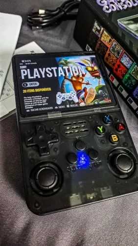 Console Portátil R36S impecável