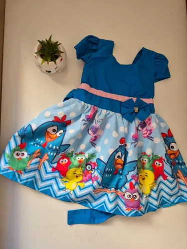 Vestido galinha pintadinha