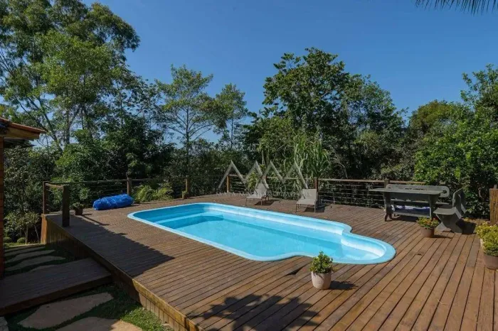 Casa à Venda no Condomínio Vila do Ouro com 3 Suítes 220,58m²