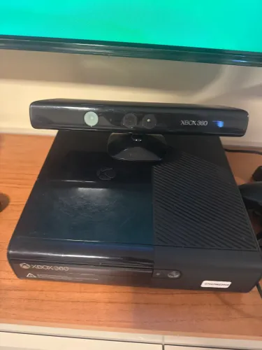 Xbox 360 rgh hd 1 tb kinect 2 controles