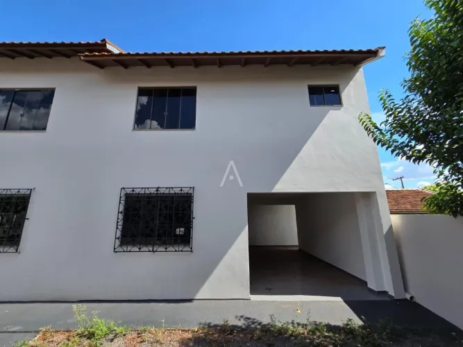 Sobrado 2 quartos para aluguel no Bairro SAO FRANCISCO em TOLEDO por R$ 1.350,00