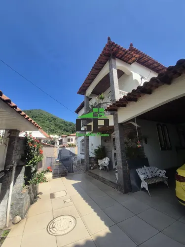 Sua casa no Vale das Acácias
