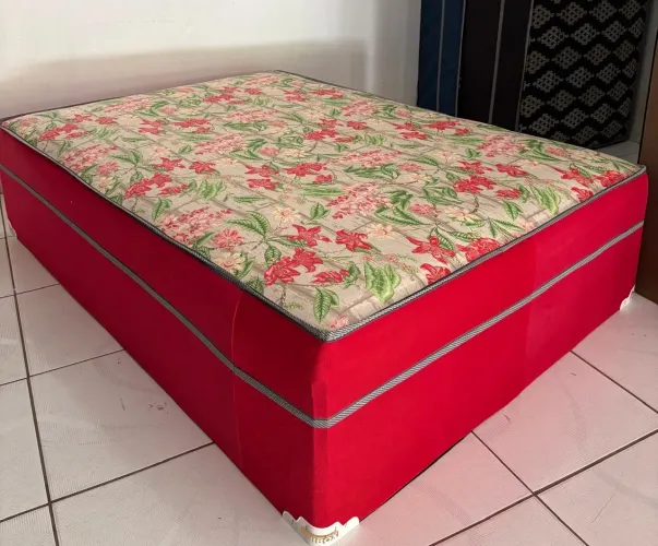 Cama box casal