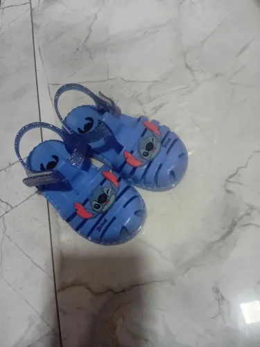 Sandália stitch 