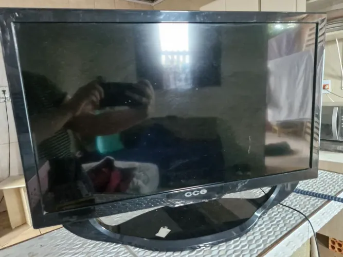 Tv CCE 24 polegadas