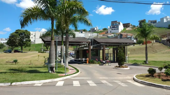 Lote / Terreno - Grama