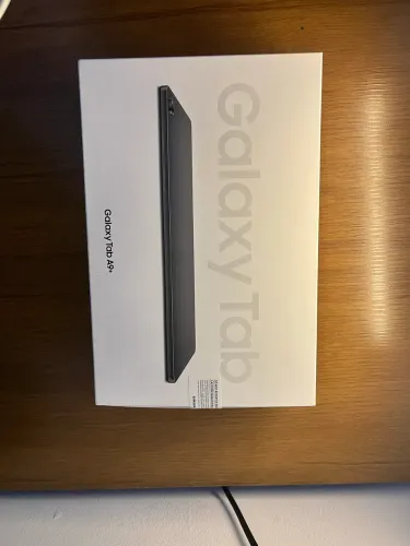 Tablet Samsung A9+ acompanha teclado, mouse e caneta touch