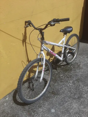 BICICLETAS ARO 26
