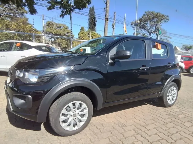 Fiat Mobi Like 1.0 Fire Flex 5P. 2025