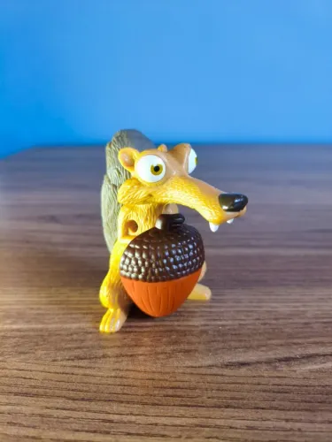 Boneco Scrat A Era do Gelo McDonald's McLanche Feliz 2009