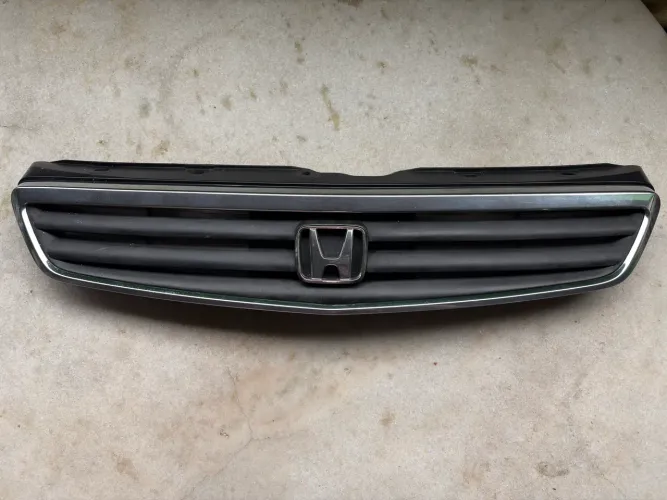 Grade dianteira honda civic 1999 2000 usada original 