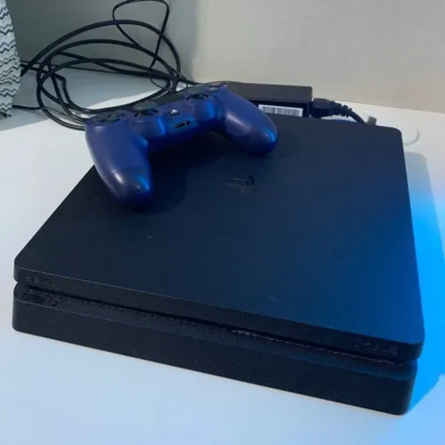 PlayStation 4 Slim 500GB