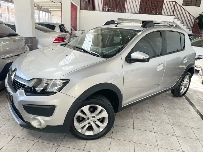 Renault Sandero Stepway Flex 1.6 16V 5P 2017