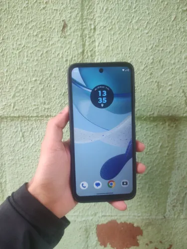 G53 5g 128gb, semi novo funciona tudo perfeitamente!
