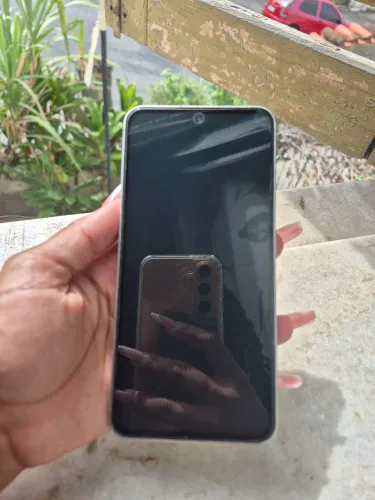 Samsung s24 fe original com defeito 