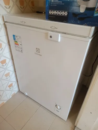 Freezer horizontal Eletrolux 143l