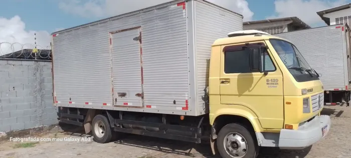 Volkswagen vw 8 120 cor amarelo claro bau 550 em Bom estado de conservação