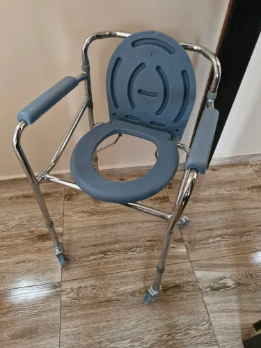 Cadeira de Banho Dobravel 120Kg