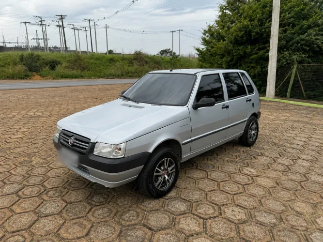 Fiat Uno Mille 1.0 Fire/ F.flex/ Economy 4P 2010