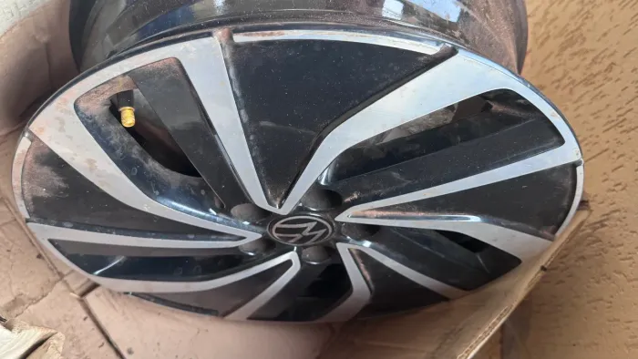Roda Aro 16 do Polo Highline
