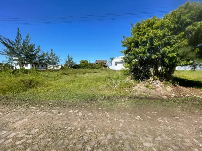 Terreno à venda, 300 m² por R$ 165.000,00 - Guaporema - Passo de Torres/SC