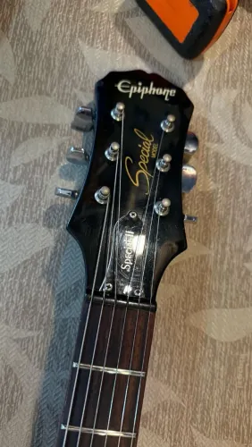 Epiphone Player 2