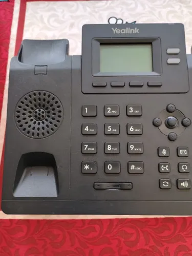 Aparelho Telefone IP - Yealink SIP