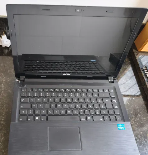 Notebook Lenovo Core3 danificado