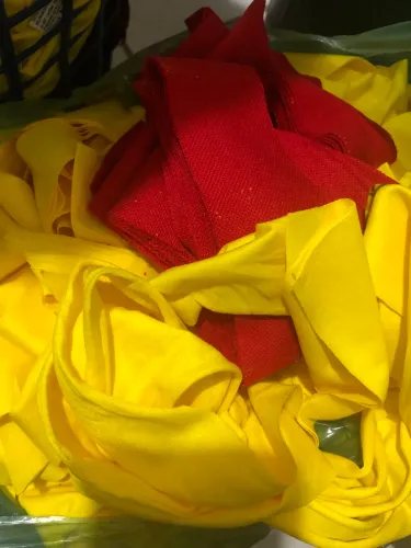 Retalhos para enchimento de saco de pancadas