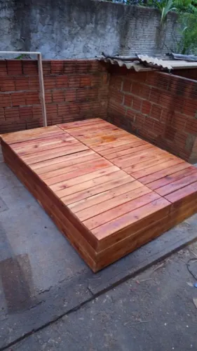 Base cama casal de paletes
