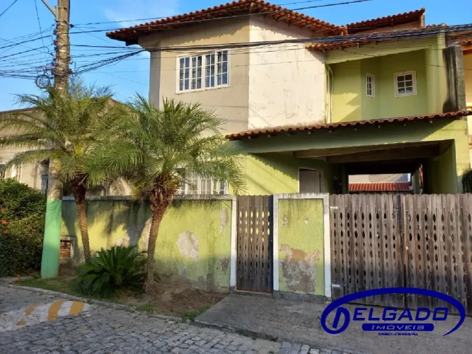 DELGADO aluga CASA DUPLEX com 3 quartos em CONDOMÍNIO FECHADO e GARAGEM em Sossego - Itabo