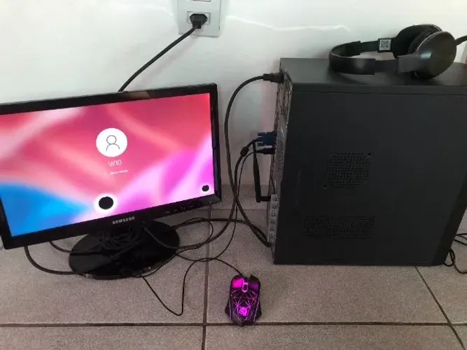 Computador Completo E5400 4GB RAM HD 500GB WiFi Monitor