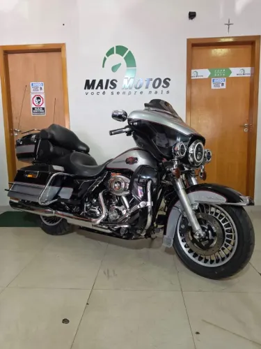 Harley Davidson Ultra Electra Glide CLASSIC 2010