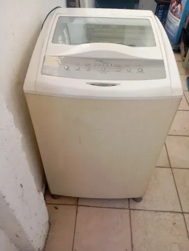 Máquina de lavar roupa