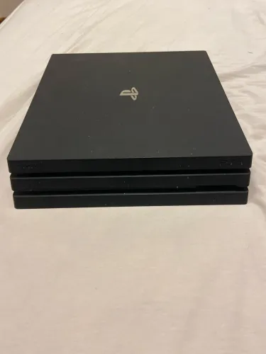 PS4 PRO + TODOS OS CABOS +RDR2