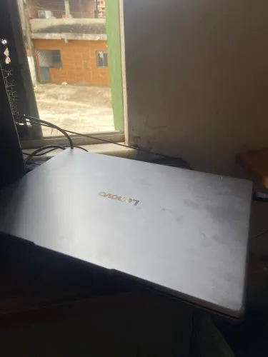 Vendo ou troco notebook Lenovo 