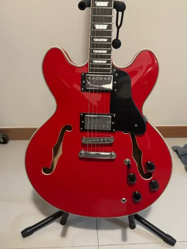 Guitarra semi acústica Strinberg SHS300 Nova
